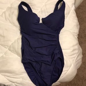 Purple Miraclesuit. Size 10. GUC.